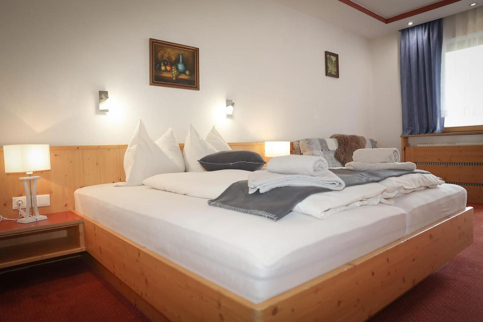 Schlickeralm Hotel Телфес им Щубай Екстериор снимка
